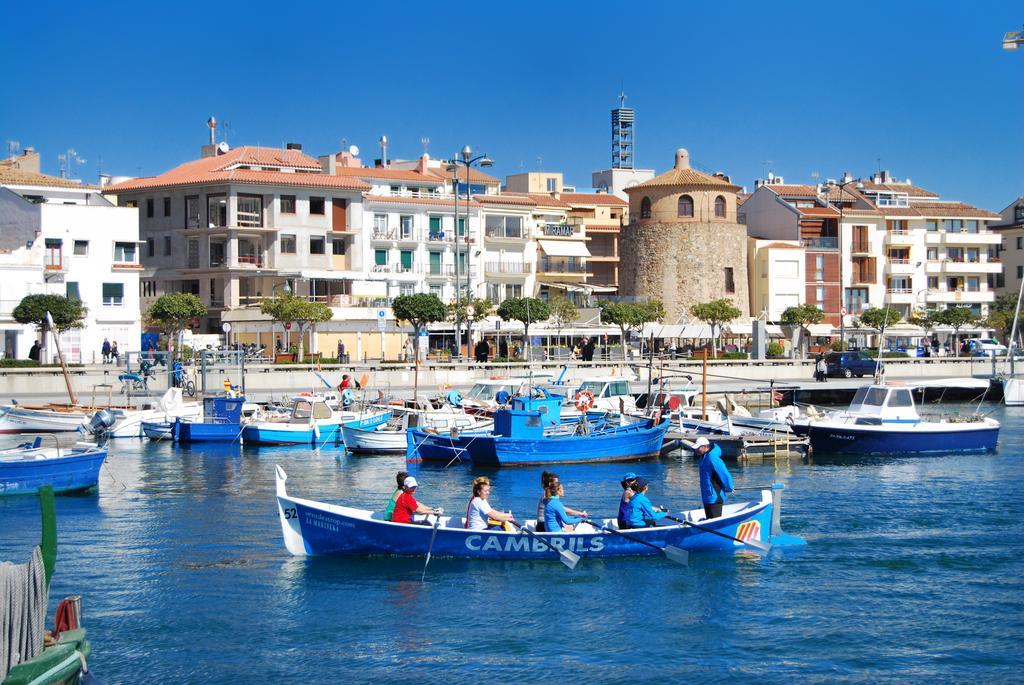 Apartamento En Cambrils Puerto,Con Parking Luaran gambar